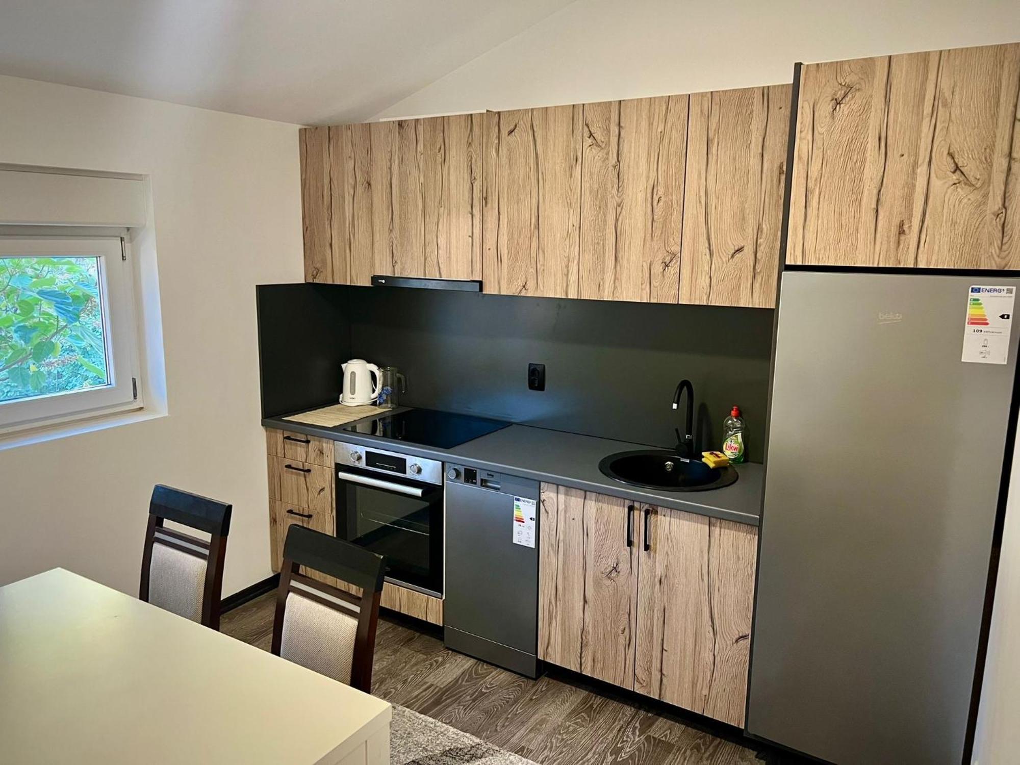 Ferienwohnung Apartman Grande Ajna Mostar Exterior foto